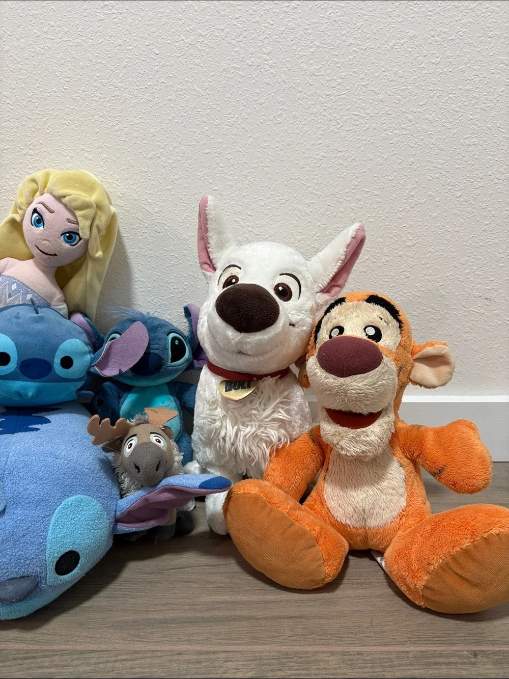 Disney Plush Lot of 8 Stitch, Bolt, Tigger, Winnie the Pooh, Elsa, Sven